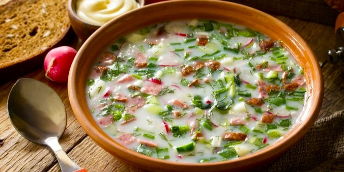 delicious-summer-lunch-springsummer-yoghurt-cold-soup-fresh-vegetables-kefir_264437-3036 (700x350, 311Kb)