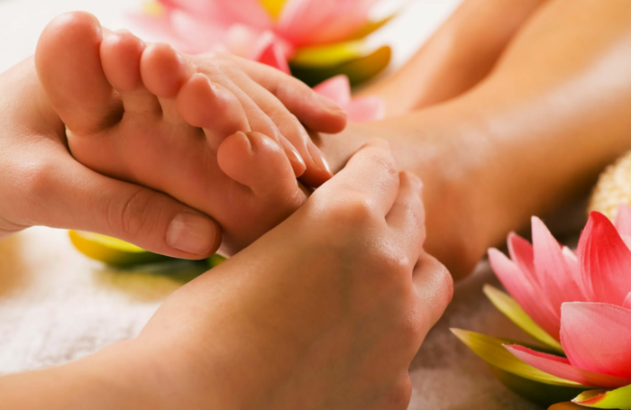 Кому необходим массаж ног: массажный салон «My Thai» в Санкт-Петербурге