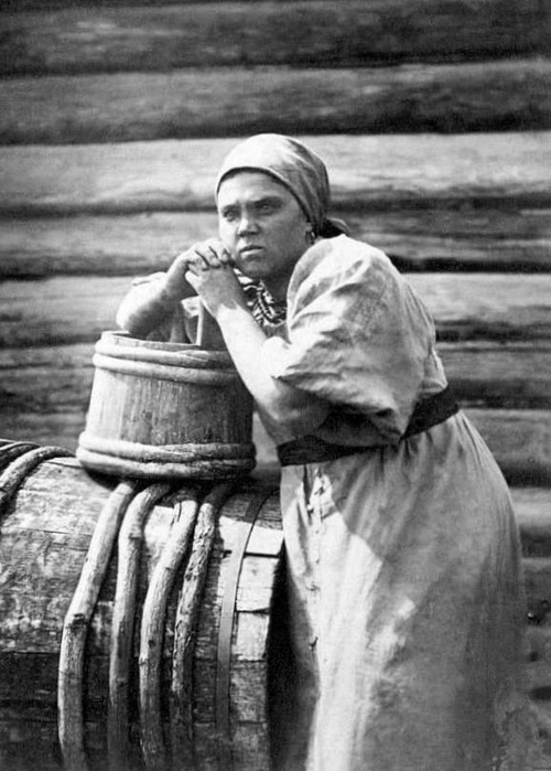  оссия Крестьянка из Симбирской губернии, 1871 год (500x700, 202Kb)