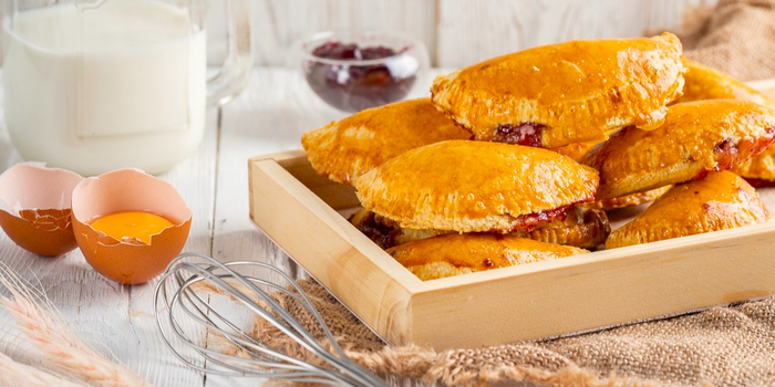 pirozhki-s-tvorogom-i-varenem (700x350, 296Kb)