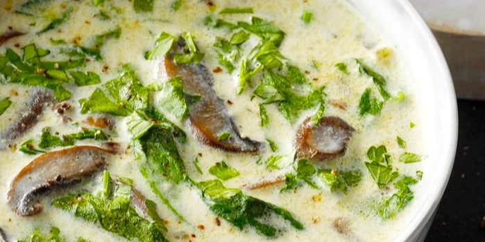 Creamy-Cremini-Spinach-Soup_EXPS_TOHCA20_86150_E08_014_3b (700x350, 280Kb)