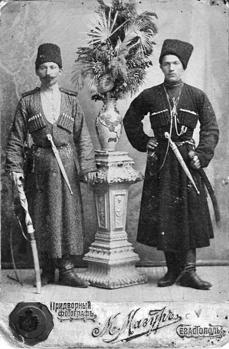  оссия Осетины в Севастополе, 1899 год (460x700, 231Kb)