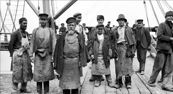  оссия Петербург, портовые рабочие 1909 год (700x382, 124Kb)