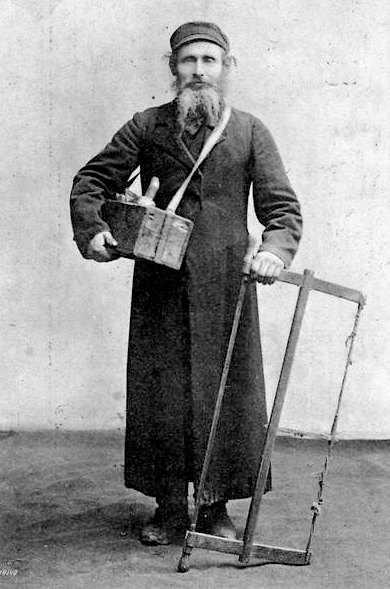  оссия Еврей-столяр, Петербург 1869 год (390x589, 113Kb)