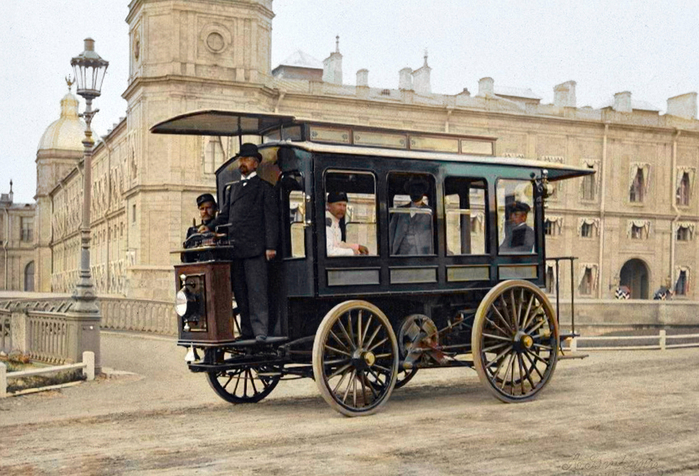  оссия Электромнибус и. В.  оманова. Гатчина, 1900 год (700x476, 412Kb)