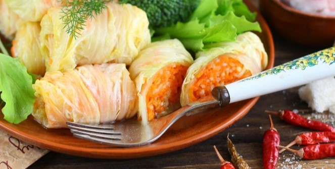Квашеные-капустные-рулетики-с-морковкой-и-сельдереем-900x563 (663x335, 203Kb)