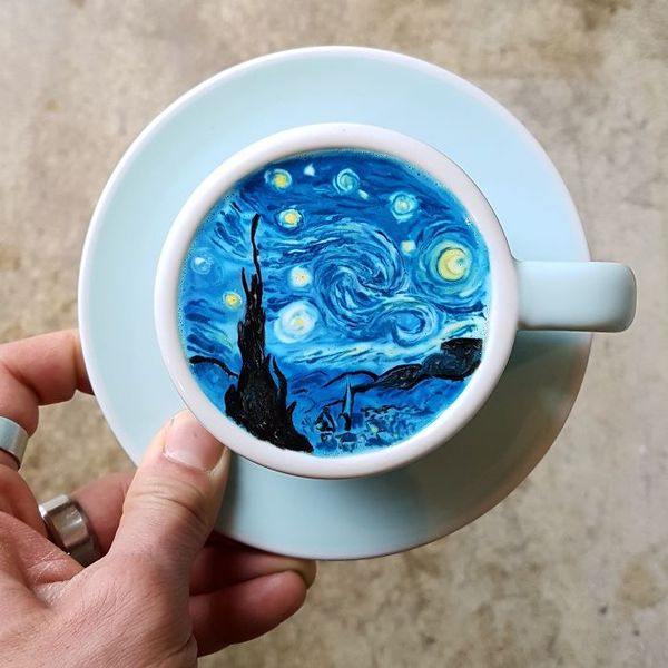 korejskij-barista-raduet-posetitelej-originalnym-kofe-1 (600x600, 220Kb)