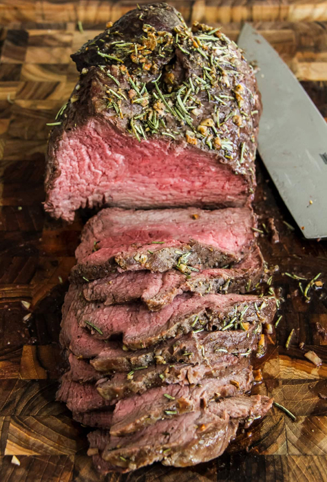 Easy-Sirloin-Tip-Roast-with-Crispy-Butter-Roasted-Potatoes-4a (475x700, 451Kb)