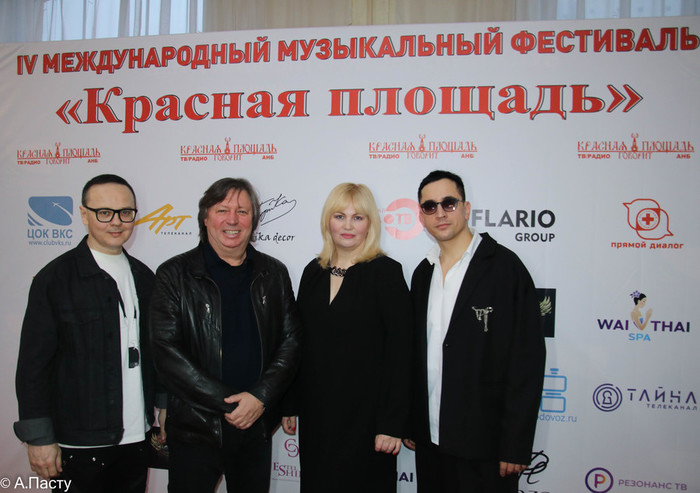 IMG_9394 (700x493, 98Kb)