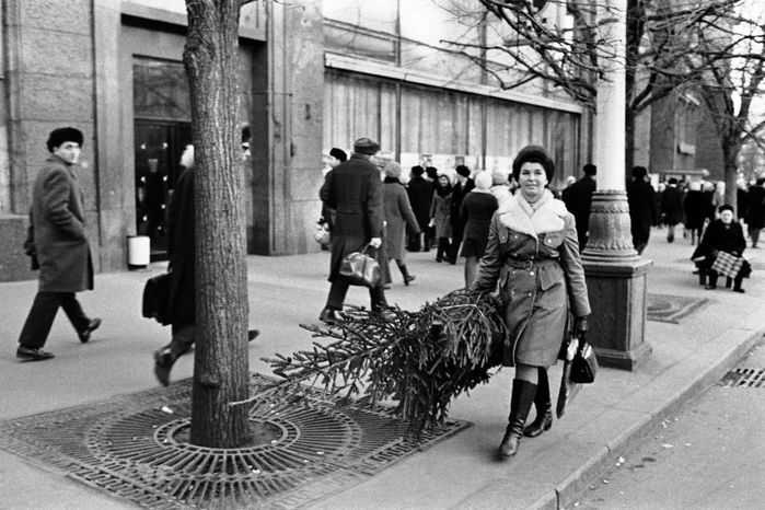 ссср Бесснежный Новый год, Москва 1972 год (700x466, 235Kb)