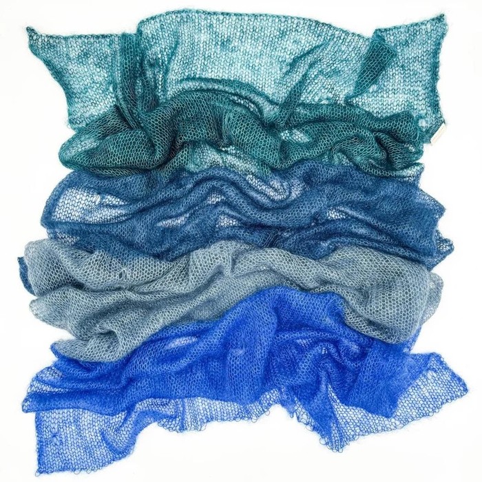 6667893_strickpaketcobwebkidsilkshawlhandgefarbtvoncowgirlbluesonlinekaufenbeioonique204644 (700x700, 197Kb)