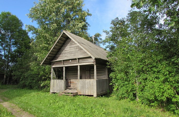 Лаптево-Колхозное. Часовня Параскевы Пятницы, не позже 1880 г. (700x460, 469Kb)