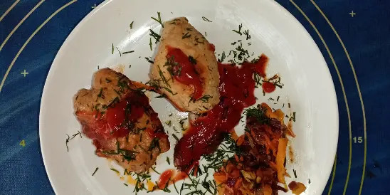 rolls on a plate (548x274, 55Kb)