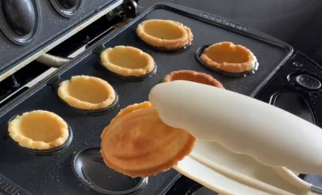 Домашнее печенье орешки со сгущенкой в электрической орешнице3 (660x400, 132Kb)
