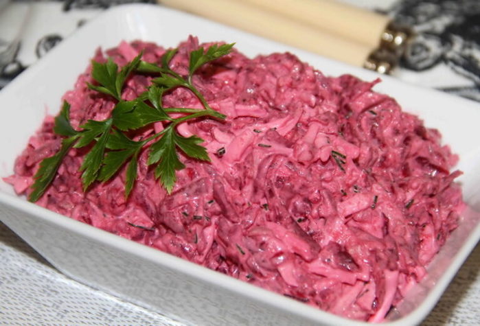 Salat-iz-svekly-s-tuntsom-Rozovoe-more_4-1-768x522 (700x475, 68Kb)