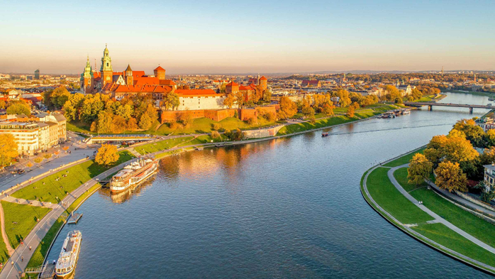 1647076199_39-vsegda-pomnim-com-p-reka-visla-foto-47 (700x393, 359Kb)