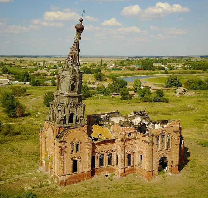 Логиновка. Колокольня Казанской ц., 1857-1859 гг., пер. 1890-х-1913 гг. (фото 1) (700x668, 554Kb)