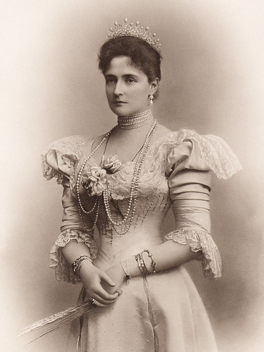 Russia._Портрет_императрицы_Александры_Фёдоровны._1898_Ягельский_v1 (525x700, 290Kb)