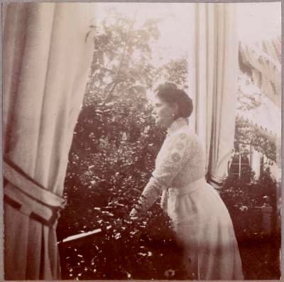 в ливадии 1912 (400x397, 83Kb)