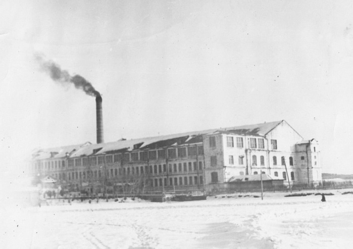 4397599_Aramilskayasukonnayafabrika_1956g_IstochnikMuzejgorodaAramil (700x493, 65Kb)