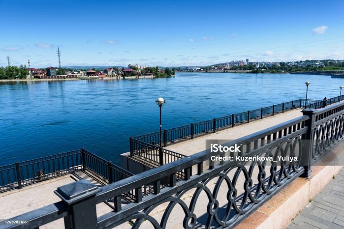 istockphoto-1263982166-1024x1024 (700x466, 78Kb)