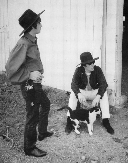 3109898_ringoandjohn (500x637, 66Kb)