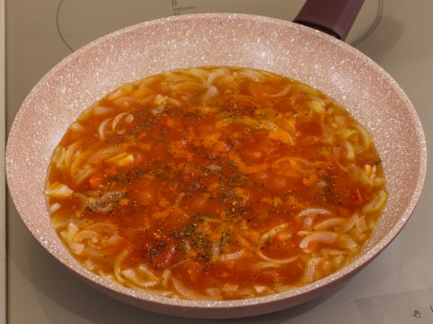Жареная камбала под томатно-луковым соусом (2) (480x360, 162Kb)
