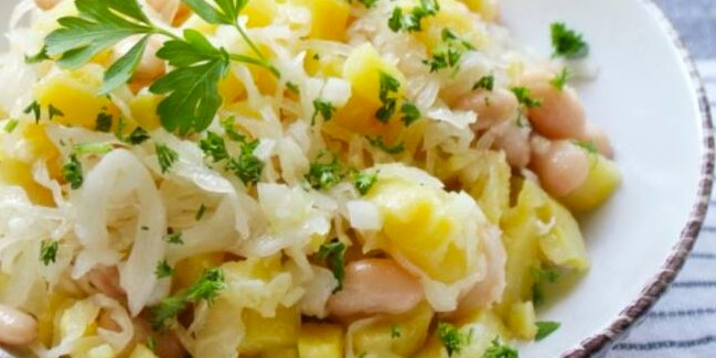 recept-belogo-vinegreta-s-beloj-fasolyu (649x325, 177Kb)