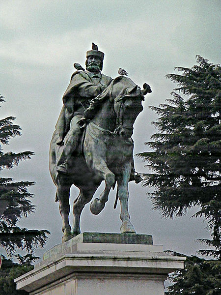 4085248_Monument_Garibaldi_Bergamo (450x600, 87Kb)