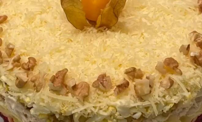 Сытный слоёный салат со свеклой, картошкой и курицей1 (660x400, 138Kb)