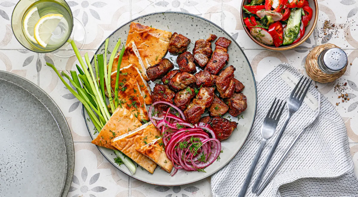 3085196_Screenshot_20250422_at_121618_Shashlik_iz_svinini_v_dyhovke_na_protivne_poshagovii_recept_s_foto_na_704_kkal_1_ (700x385, 631Kb)