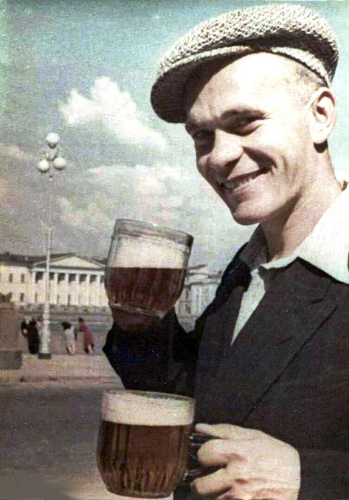 ссср На Адмиралтейской набережной,  Ленинград 1955 год (489x700, 370Kb)
