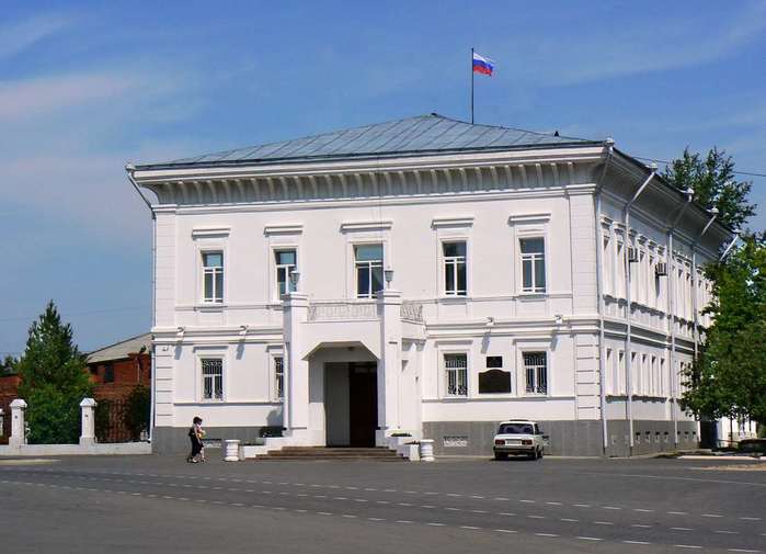 4397599_14generalgubernatorskijdom (700x505, 38Kb)