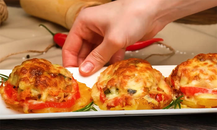 куриное мясо в бумажных мешочках- эффектное приготовление 4 (700x420, 297Kb)