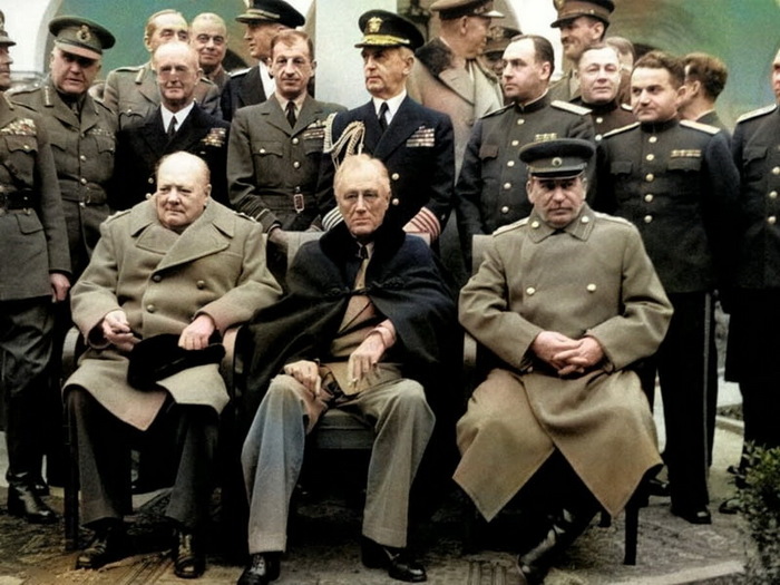           . ,  1945 . (700x525, 128Kb)