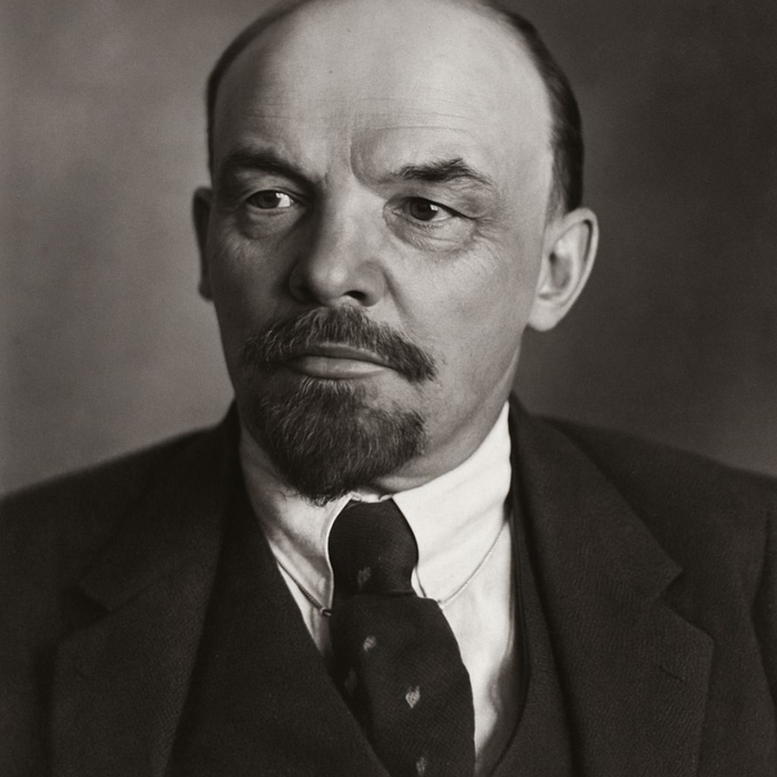 Ленин (700x700, 240Kb)