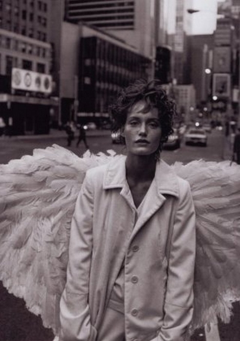 4743317_1142893370_ambervalletta8angelfinn3yo (493x700, 164Kb)