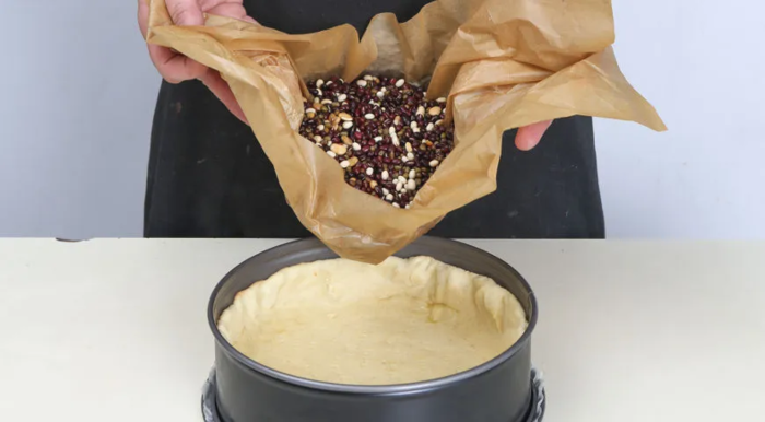 3290568_Screenshot_20250524_at_102708_Otkritii_pirog_s_yagodami_poshagovii_recept_s_foto_na_755_kkal (700x386, 250Kb)