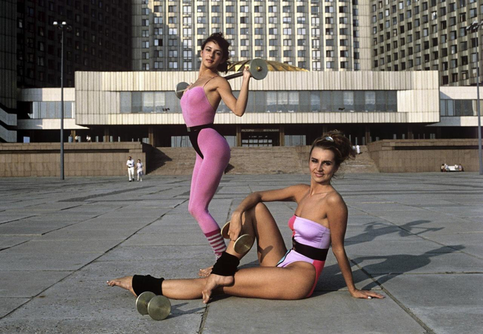 ссср Девушки из ленинградского шейпинг-клуба Олимп, 1988 год (700x484, 516Kb)