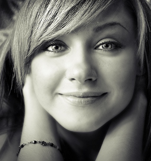 160735358_83920663_80070546_80068372_Those_Eyes_by_soulofautumn87 (486x517, 104Kb)