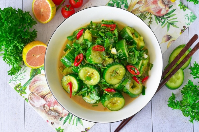 2835299_Bitie_ogyrci_pokitaiski_salat1 (700x466, 287Kb)