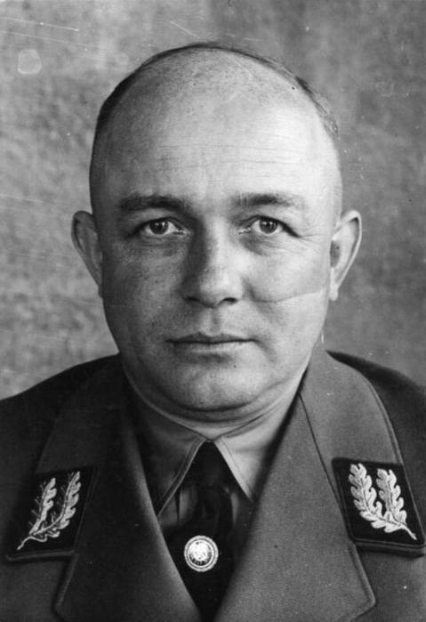 Helmuth_Brückner (479x700, 158Kb)