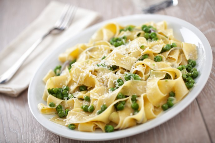 7357090_pastaszelenymgoroshkomisyromimagesbig (690x460, 63Kb)