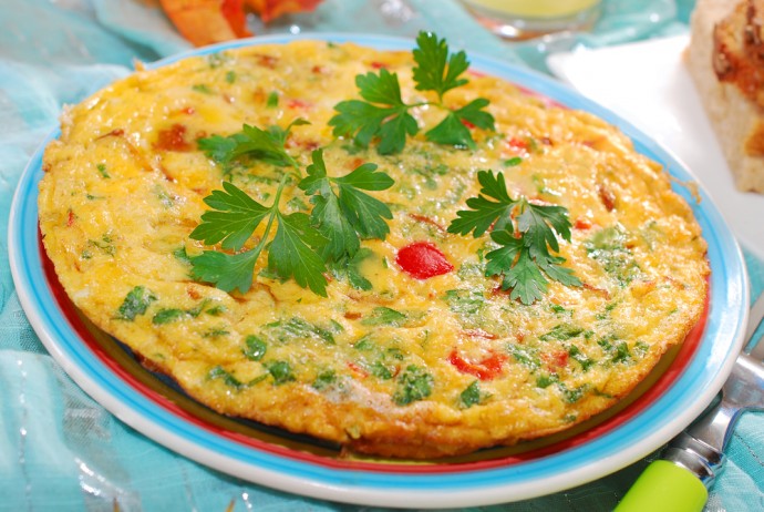 7357090_omletvmultivarkespomidoramibrynzoiizelenyuimagesbig (690x462, 94Kb)