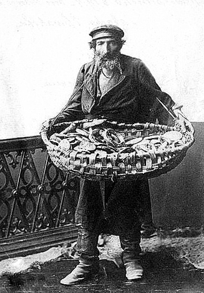  оссия Еврей - продавец бубликов. 1879 год (413x592, 188Kb)
