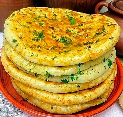 Lepeshki-s-sihrom-i-zelenjyu (400x380, 38Kb)
