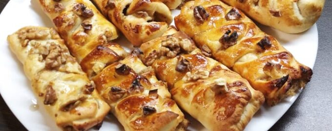 выпечка к чаю вкусные булочки в духовке (680x270, 190Kb)