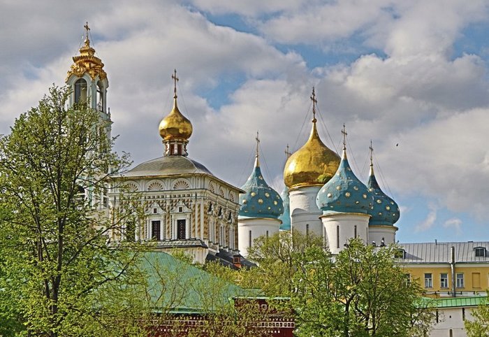 1681617741_kartinki-pibig-info-p-kartinki-sergievo-troitskaya-lavra-arti-in-56 (700x482, 102Kb)