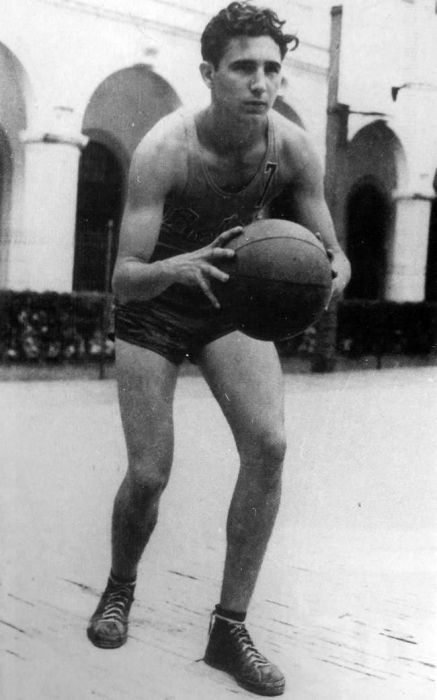 17-        , 1943 .