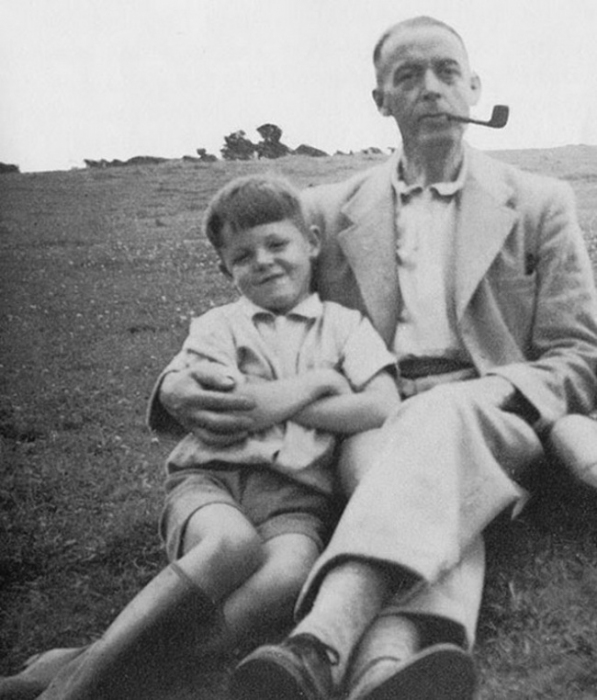 8-      , 1950 .
